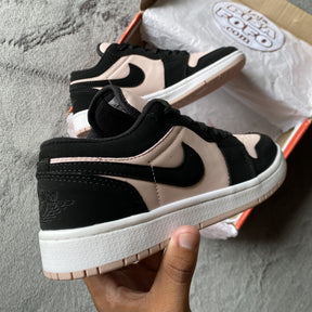 Air Jordan 1 Low Preto & Rosa