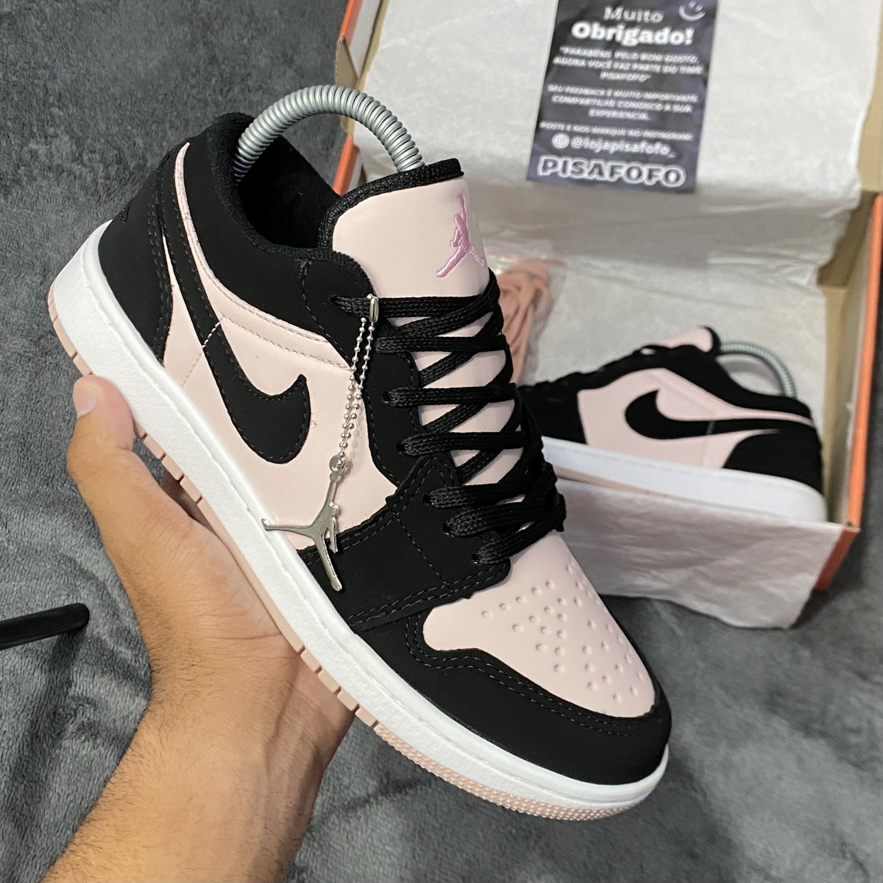 Air Jordan 1 Low Preto & Rosa