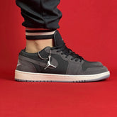 Air Jordan 1 Low Grafite