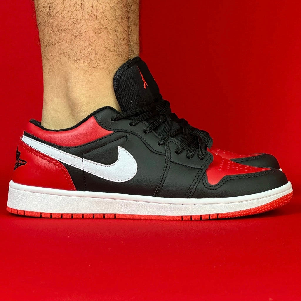 Air Jordan 1 Low Vemelho & Preto